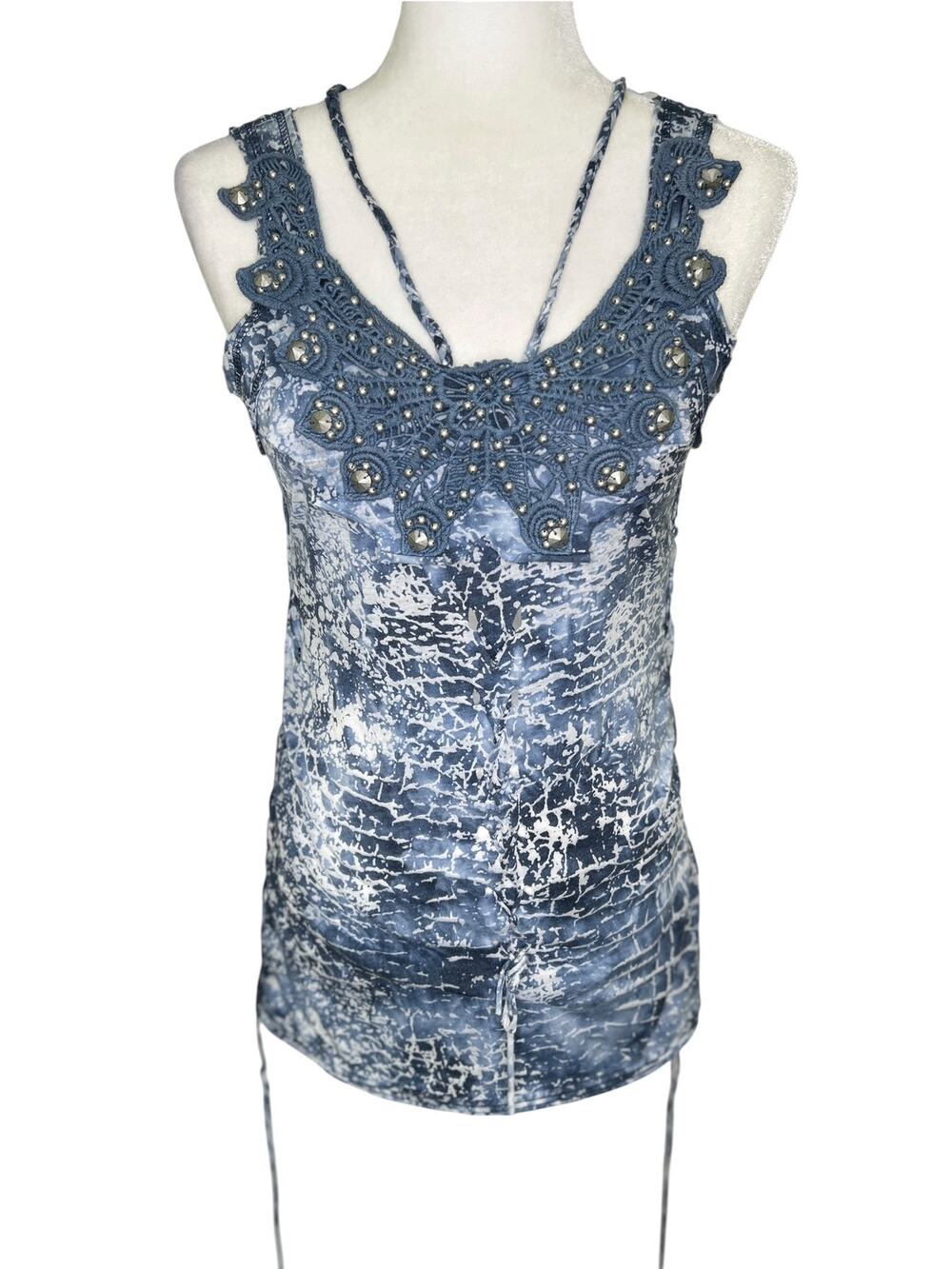 MurMur Blue White Abstract Tank Top Crochet Neck Metallic Studs Strappy Medium